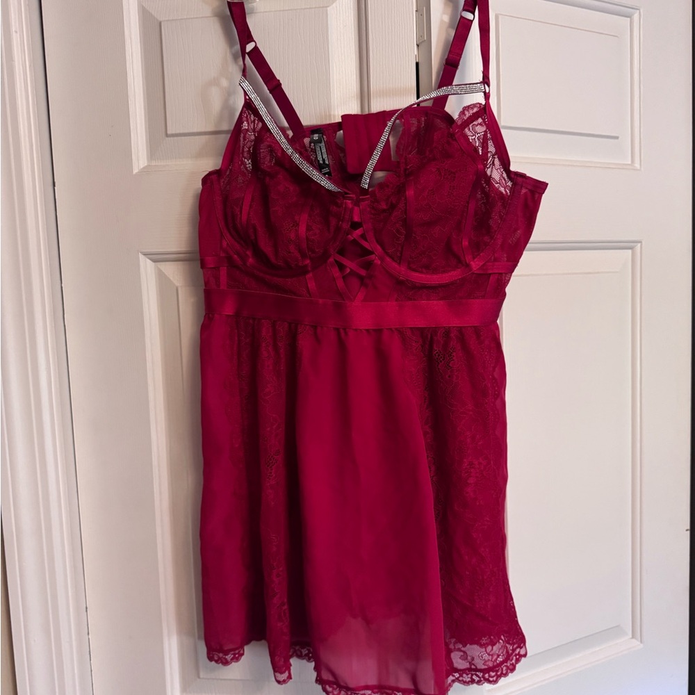 Elegant Lace Chemise in Red